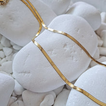 Load image into Gallery viewer, Sun Chaser Necklace