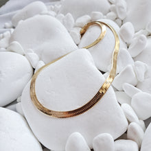 Load image into Gallery viewer, Liquid Gold Chain Necklace