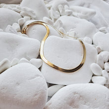 Load image into Gallery viewer, Liquid Gold Chain Necklace