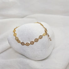 Load image into Gallery viewer, Lucky Bracelet