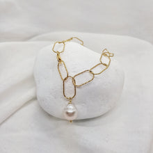 Load image into Gallery viewer, Link Pearl Bracelet