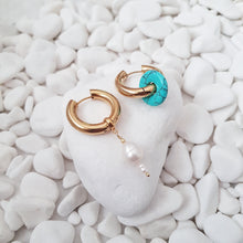 Load image into Gallery viewer, Ocean Earrings