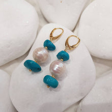 Load image into Gallery viewer, Mare Earrings