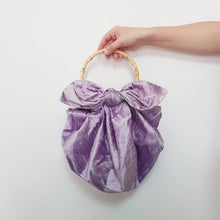 Load image into Gallery viewer, Silk Furoshiki Bag~Lilac