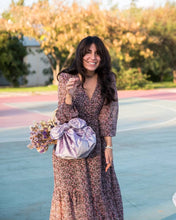 Load image into Gallery viewer, Silk Furoshiki Bag~Lilac