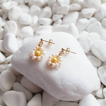 Load image into Gallery viewer, Lulu Earrings